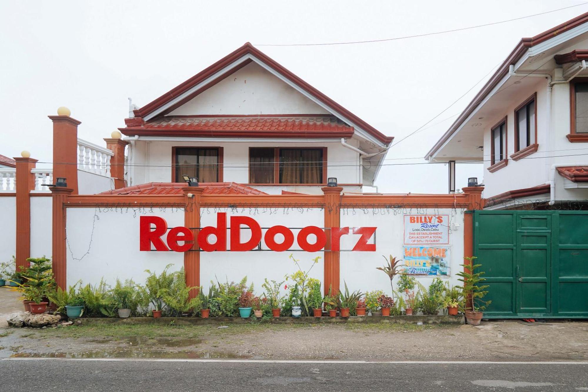 Reddoorz Plus At Billy'S Resort Ослоб Екстер'єр фото